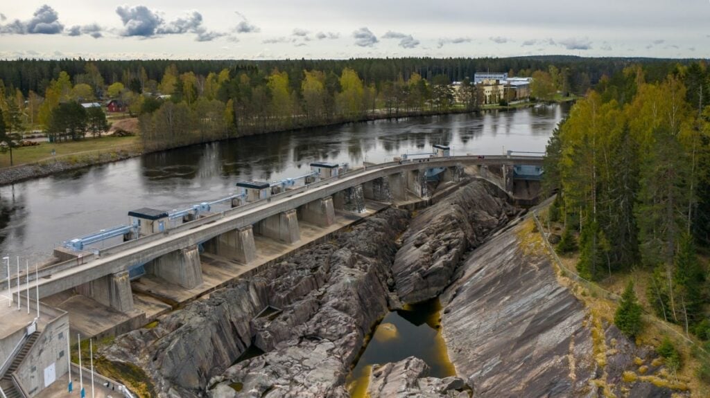 hydro power station sweden