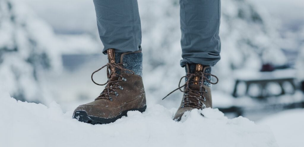 Adak Wool Coffee winter boots in snow
